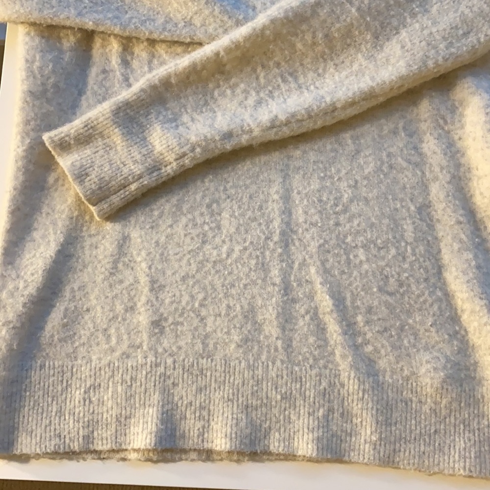 Banana Republic Wool Blend Sweater - Picture 7 of 8